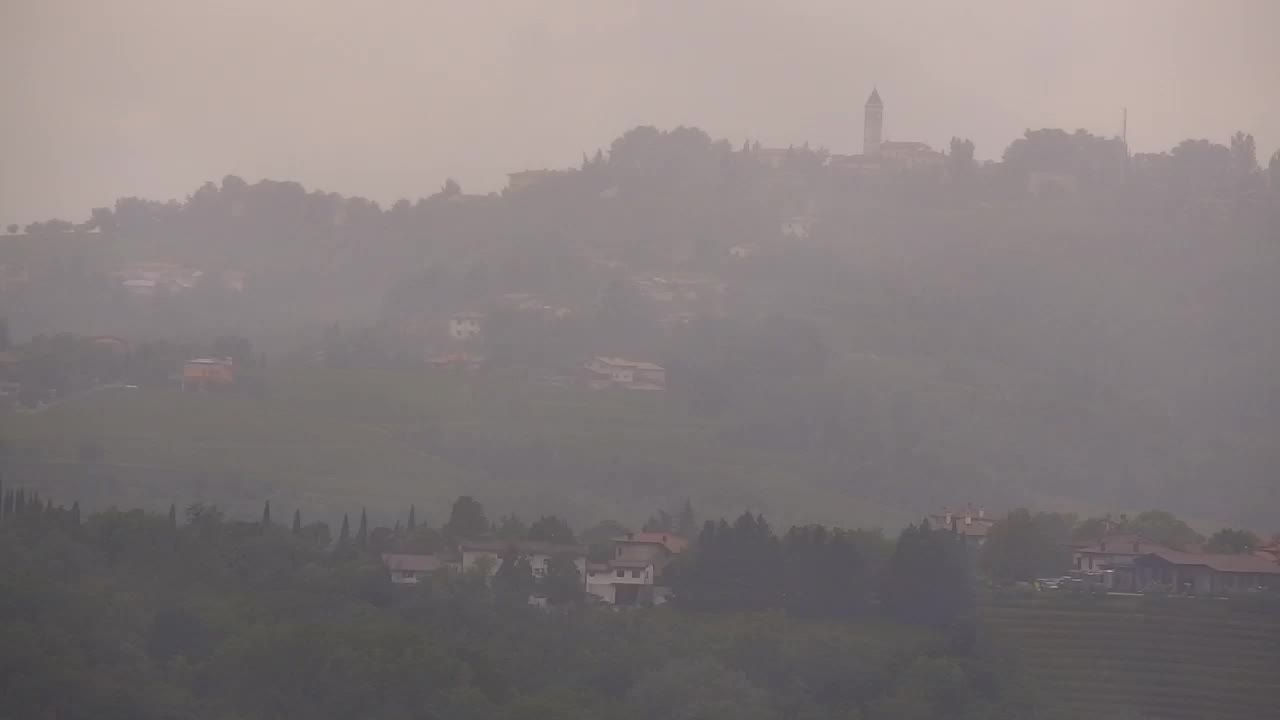 Otkrijte Beskrajnu Web Kameru Nova Gorica i Gorica!