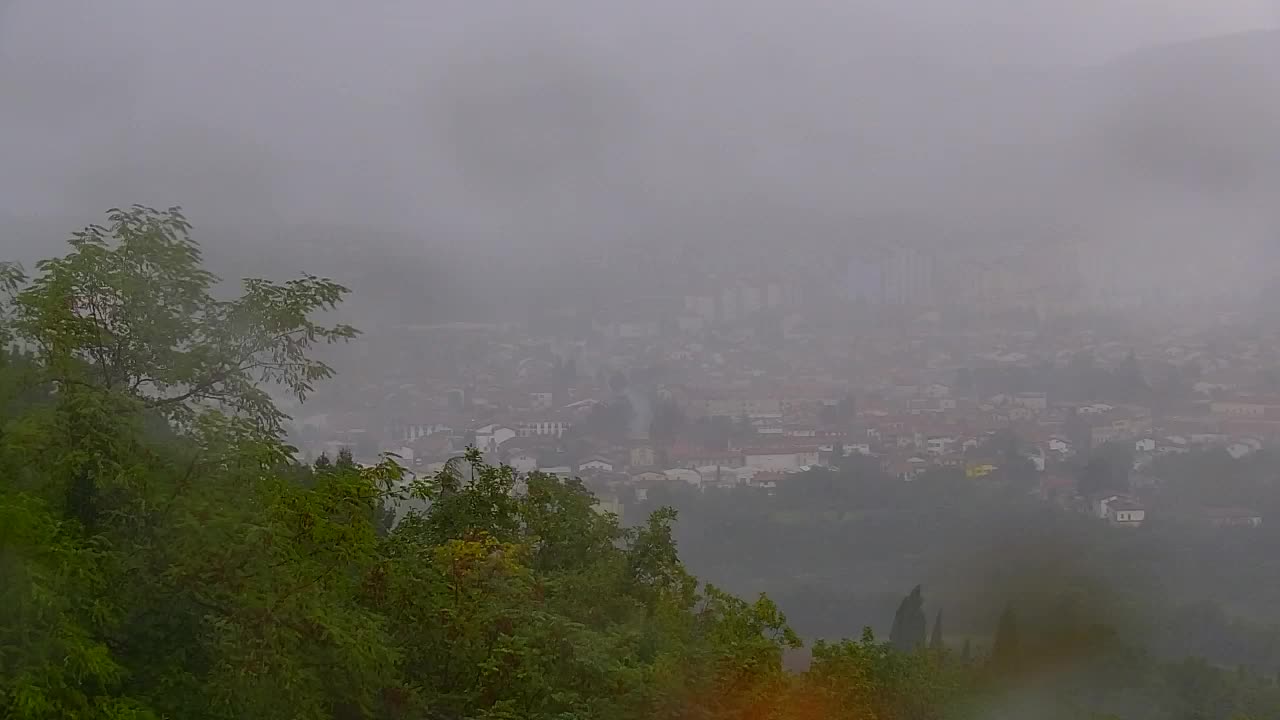 Brezmejna spletna kamera Nova Gorica in Gorica!