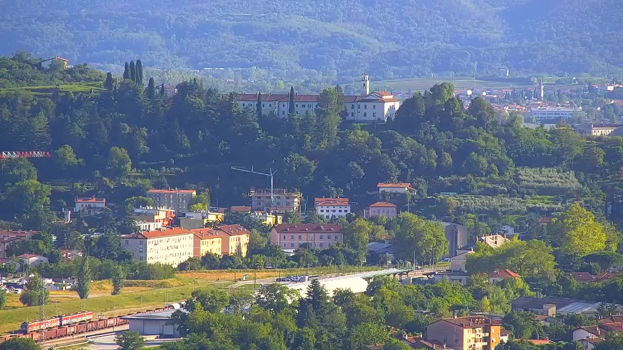 Scopri la Webcam Senza Confini tra Nova Gorica e Gorizia!