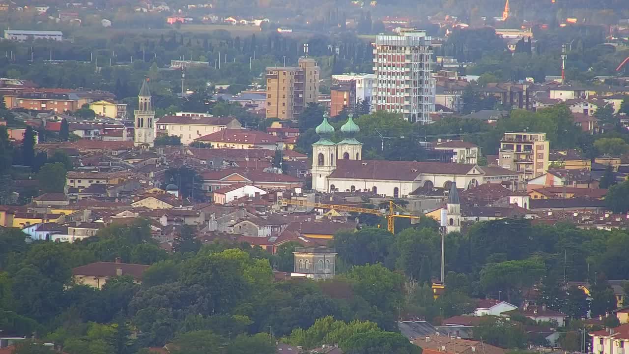 Brezmejna spletna kamera Nova Gorica in Gorica!