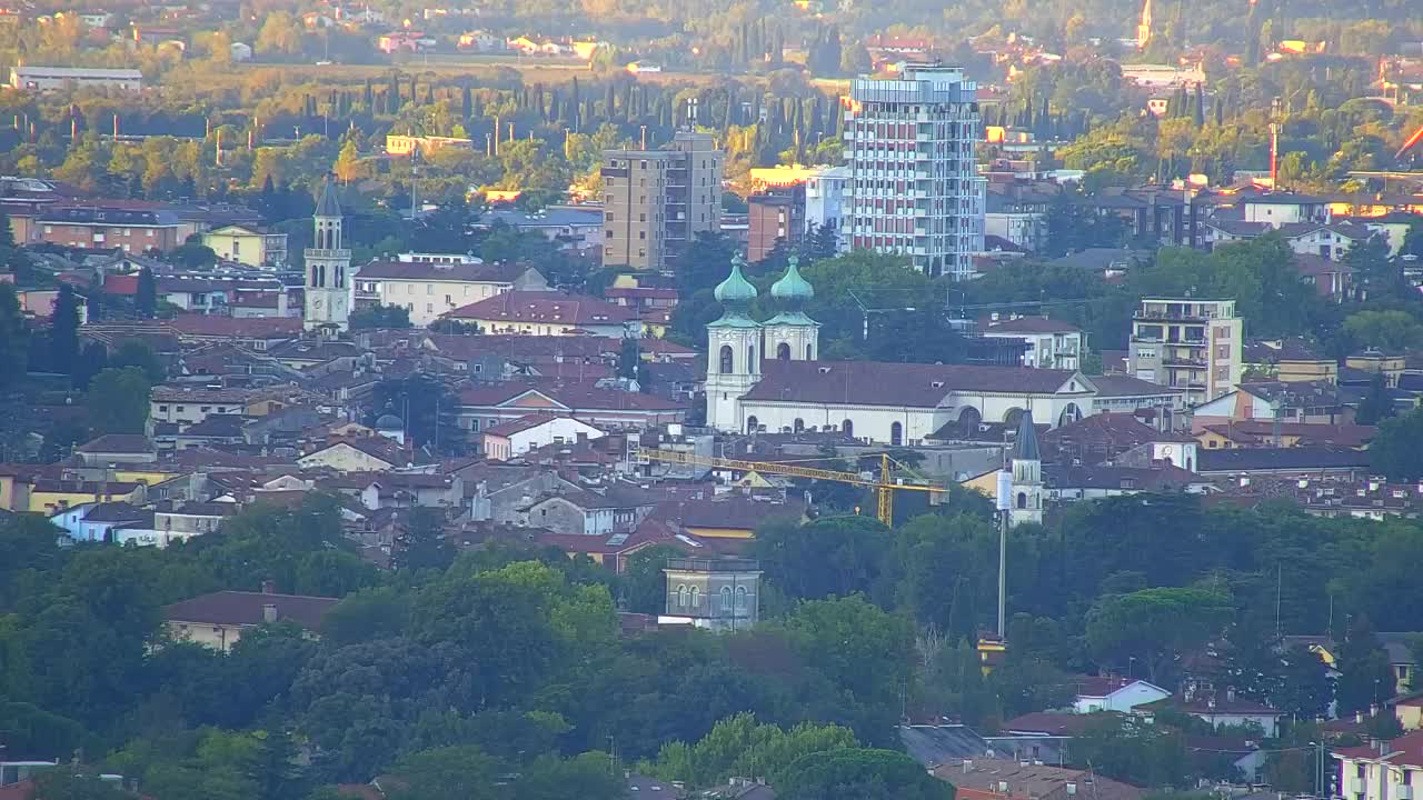 Scopri la Webcam Senza Confini tra Nova Gorica e Gorizia!