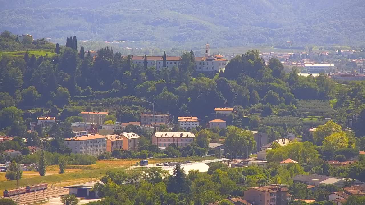 Scopri la Webcam Senza Confini tra Nova Gorica e Gorizia!