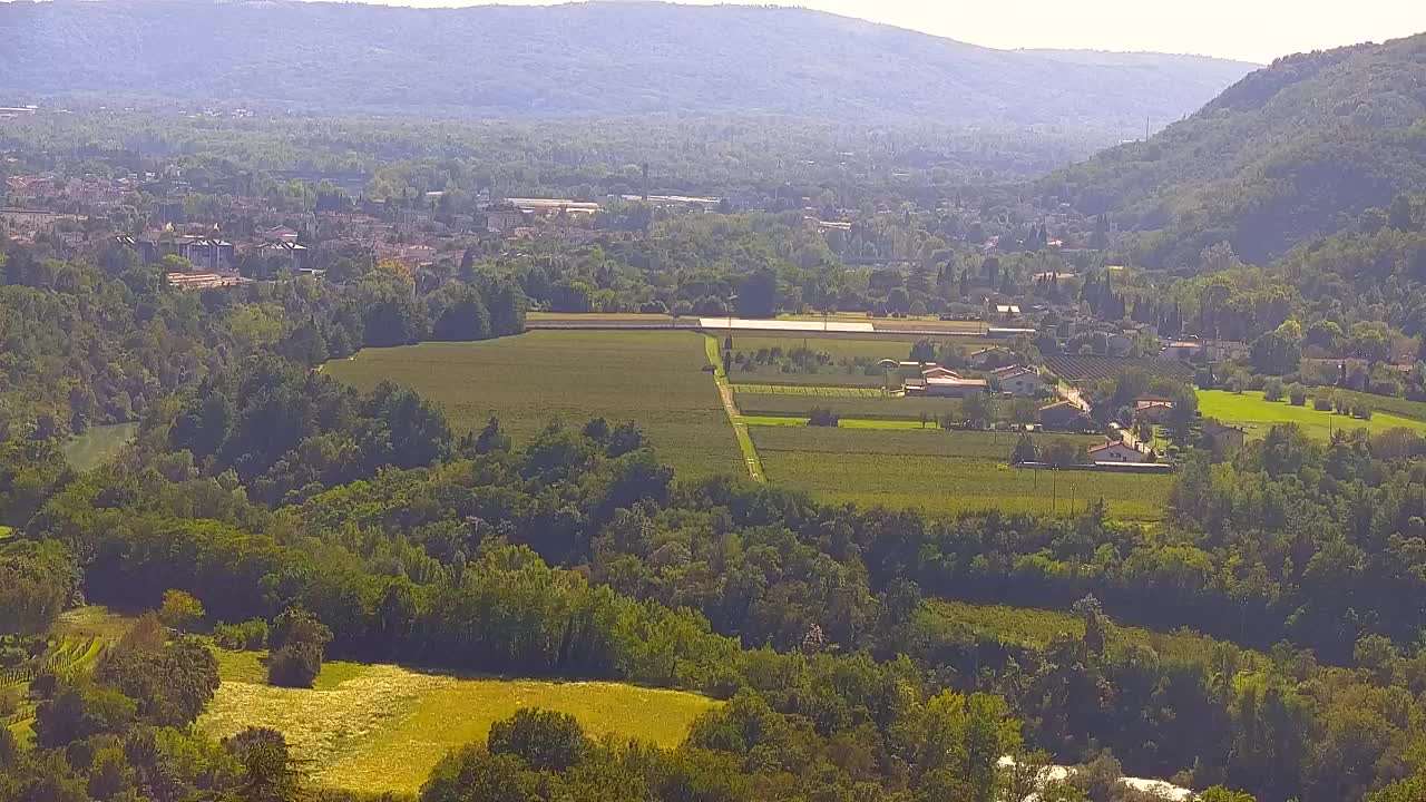 Otkrijte Beskrajnu Web Kameru Nova Gorica i Gorica!