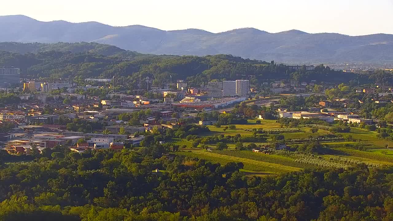 Grenzenlose Webcam: Nova Gorica und Gorizia / Görz live erleben!