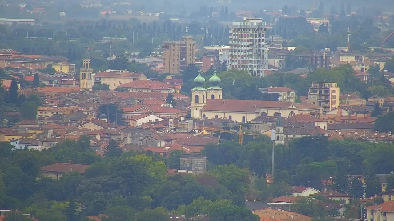 Otkrijte Beskrajnu Web Kameru Nova Gorica i Gorica!