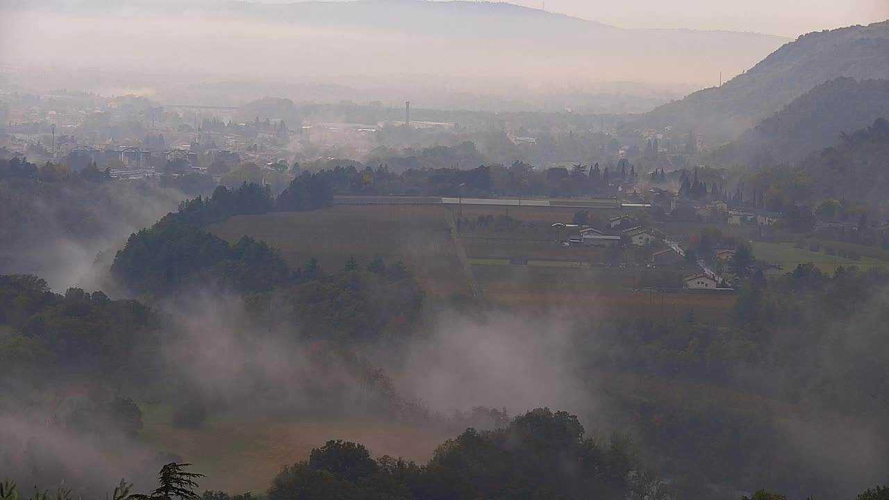Brezmejna spletna kamera Nova Gorica in Gorica!