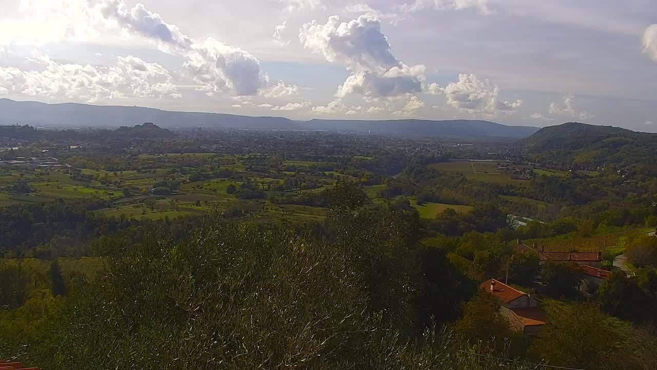 Scopri la Webcam Senza Confini tra Nova Gorica e Gorizia!