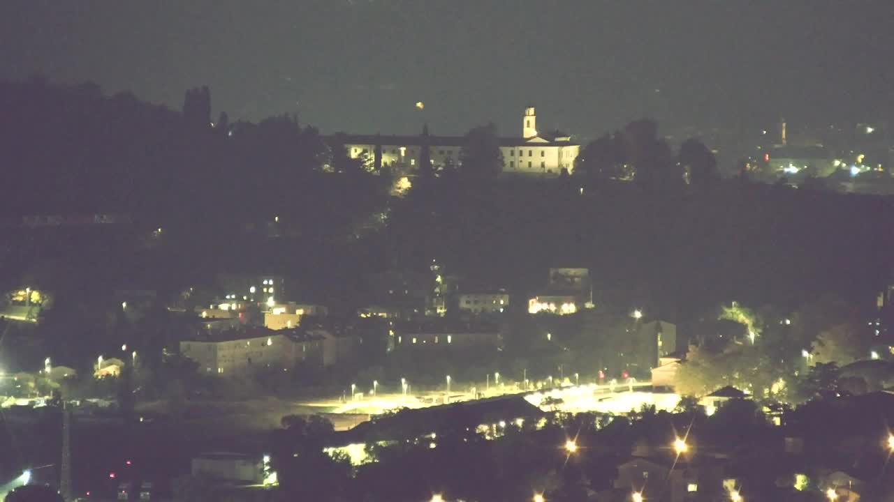 Otkrijte Beskrajnu Web Kameru Nova Gorica i Gorica!