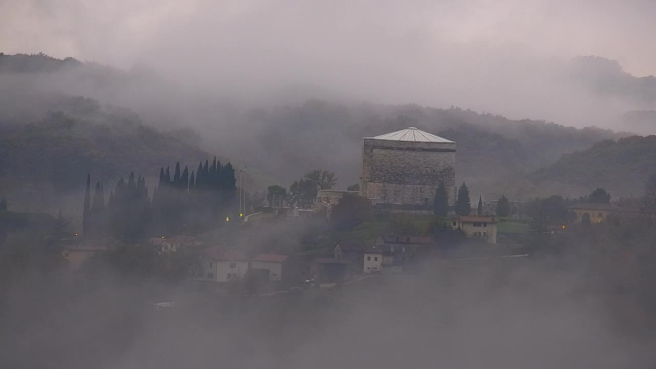 Otkrijte Beskrajnu Web Kameru Nova Gorica i Gorica!