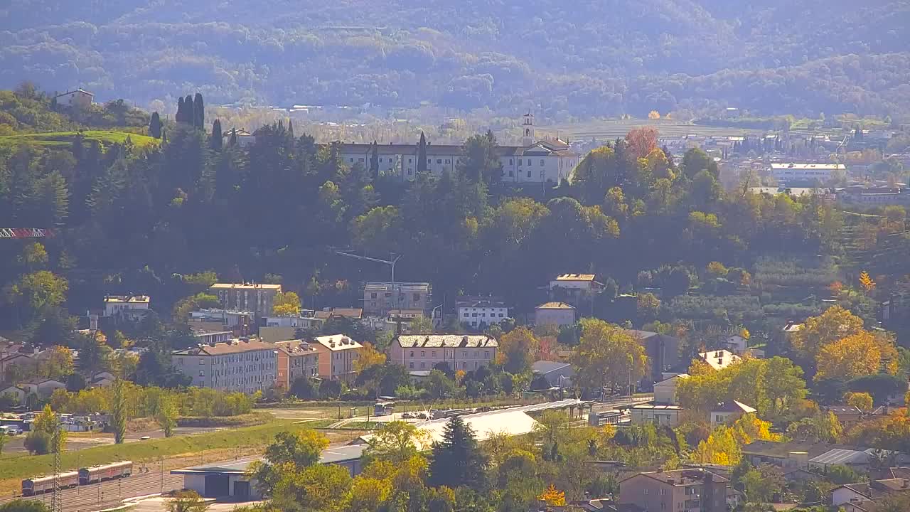 Otkrijte Beskrajnu Web Kameru Nova Gorica i Gorica!