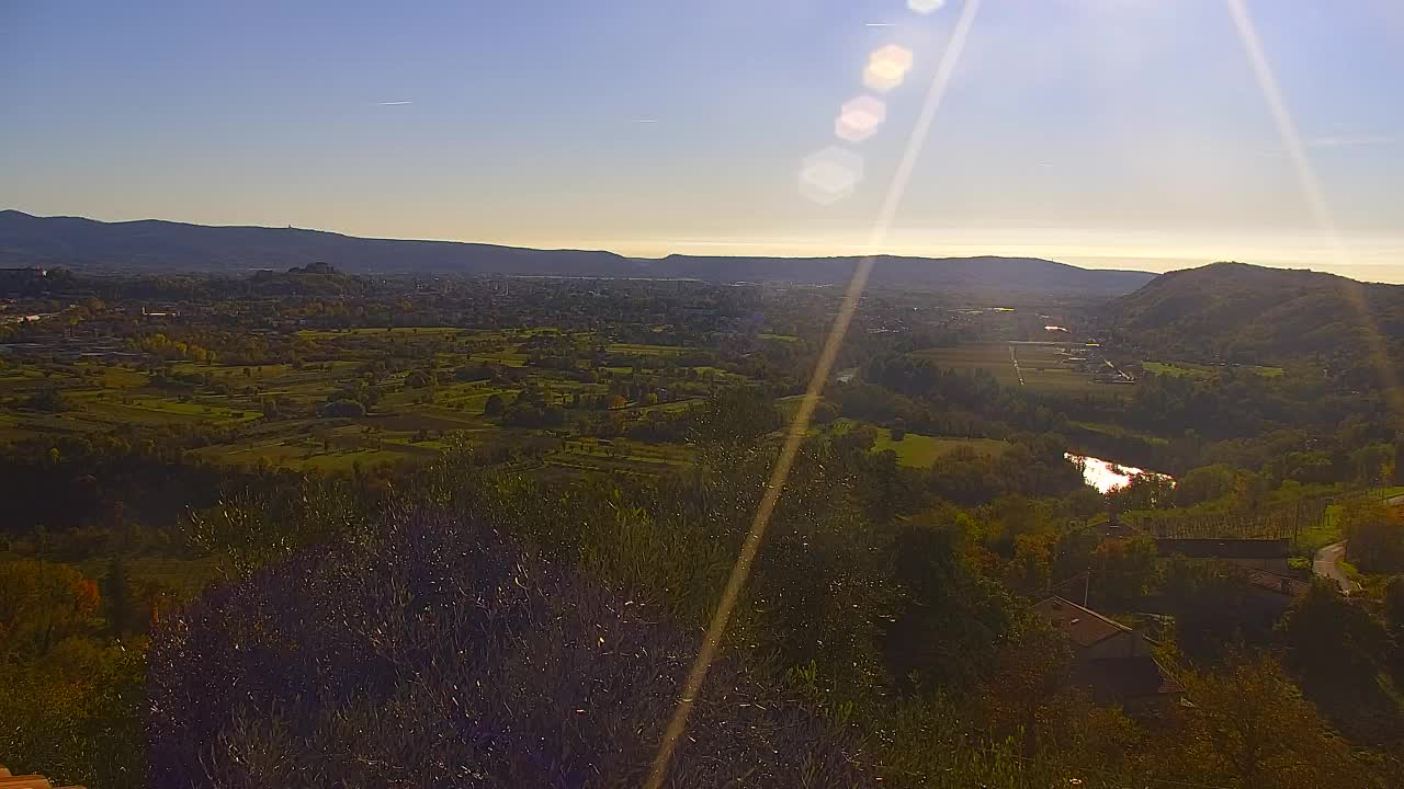 Otkrijte Beskrajnu Web Kameru Nova Gorica i Gorica!