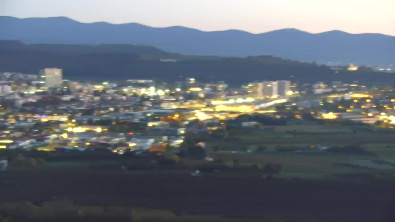 Otkrijte Beskrajnu Web Kameru Nova Gorica i Gorica!