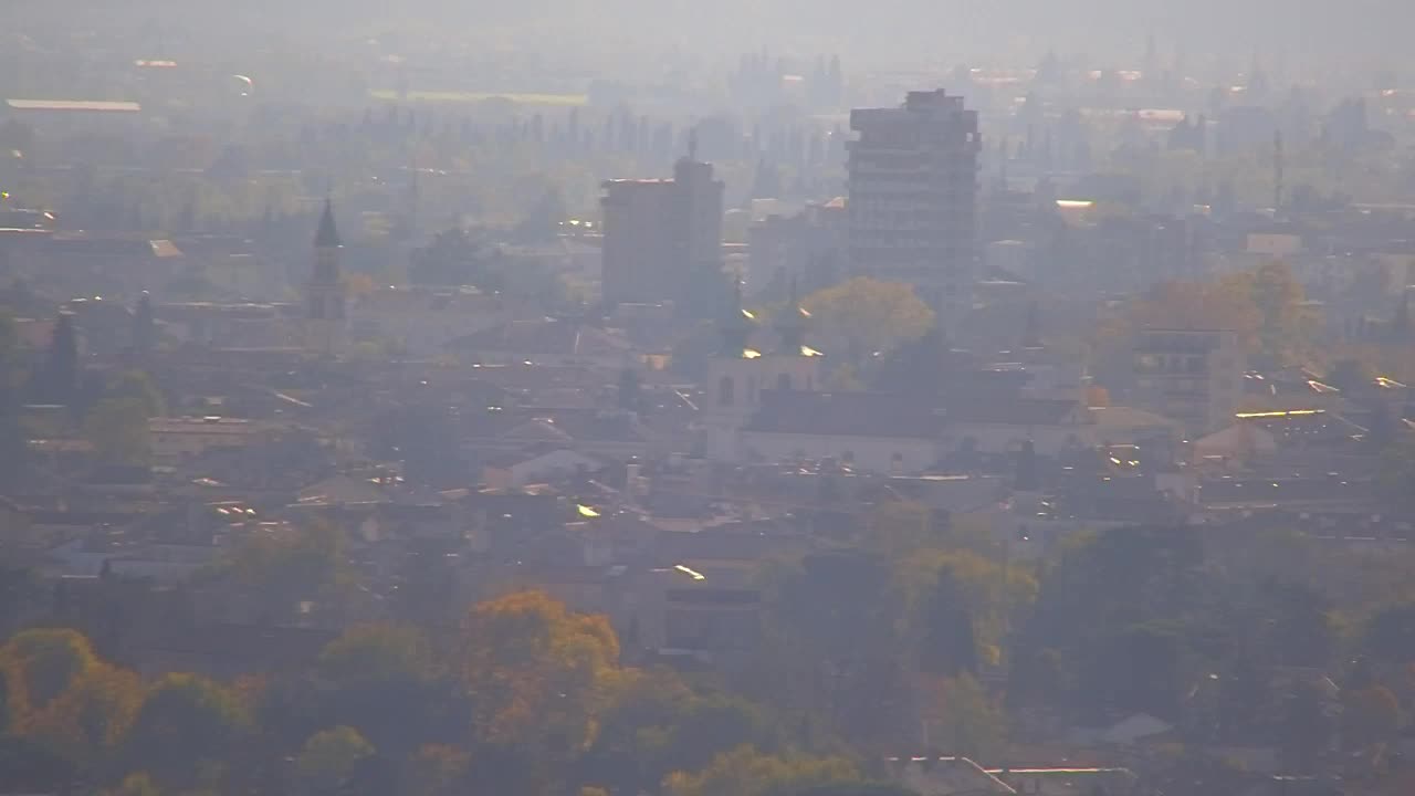 Brezmejna spletna kamera Nova Gorica in Gorica!