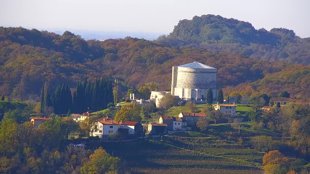 Borderless webcam of Nova Gorica and Gorizia
