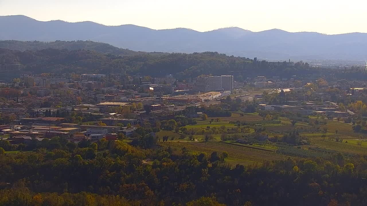 Borderless webcam of Nova Gorica and Gorizia