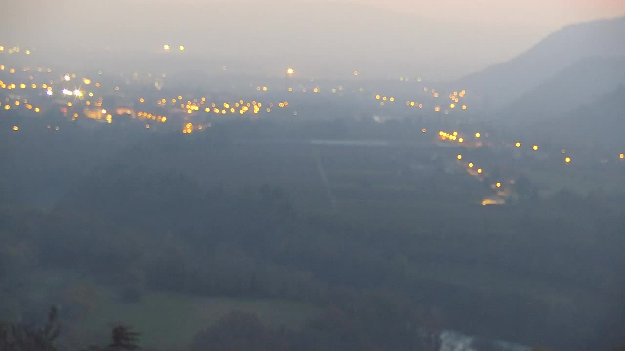 Otkrijte Beskrajnu Web Kameru Nova Gorica i Gorica!