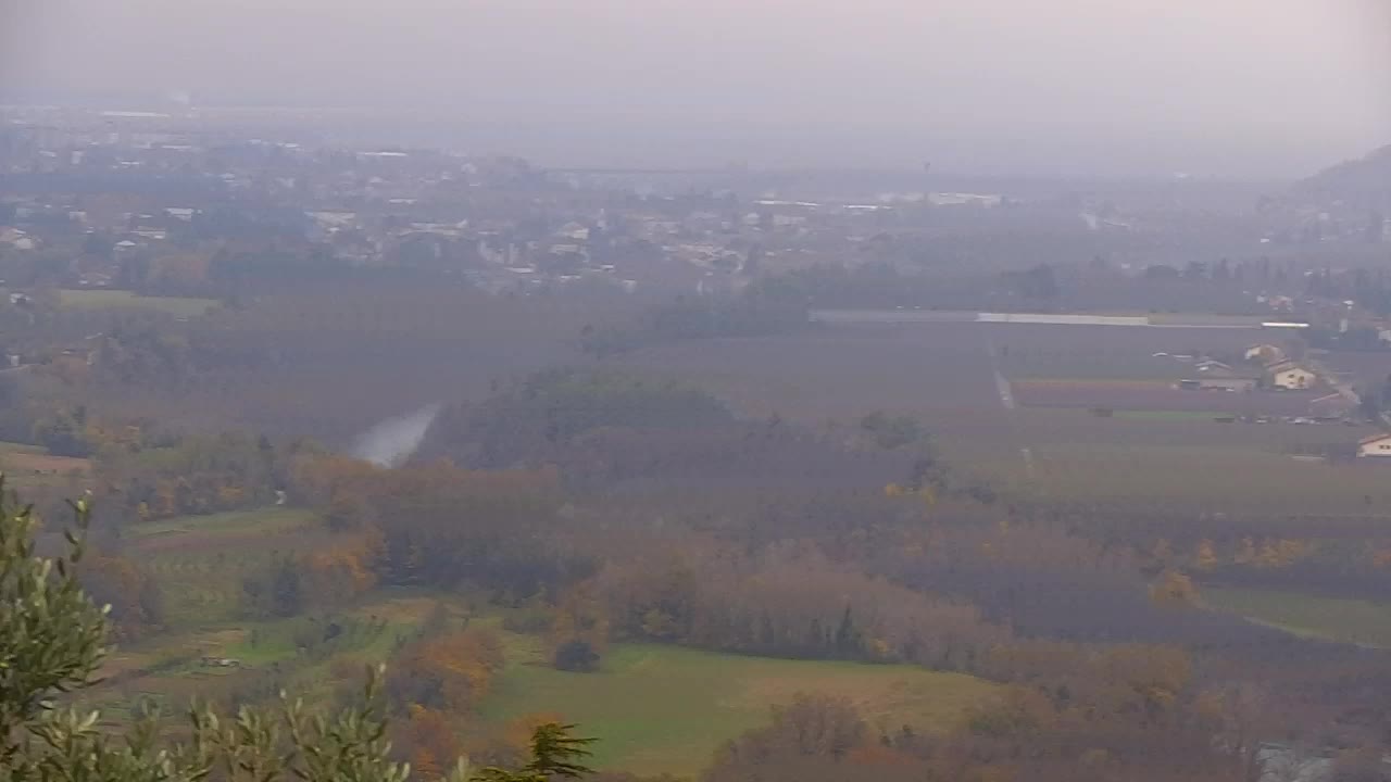 Brezmejna spletna kamera Nova Gorica in Gorica!