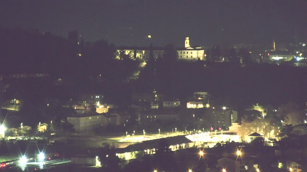 Otkrijte Beskrajnu Web Kameru Nova Gorica i Gorica!