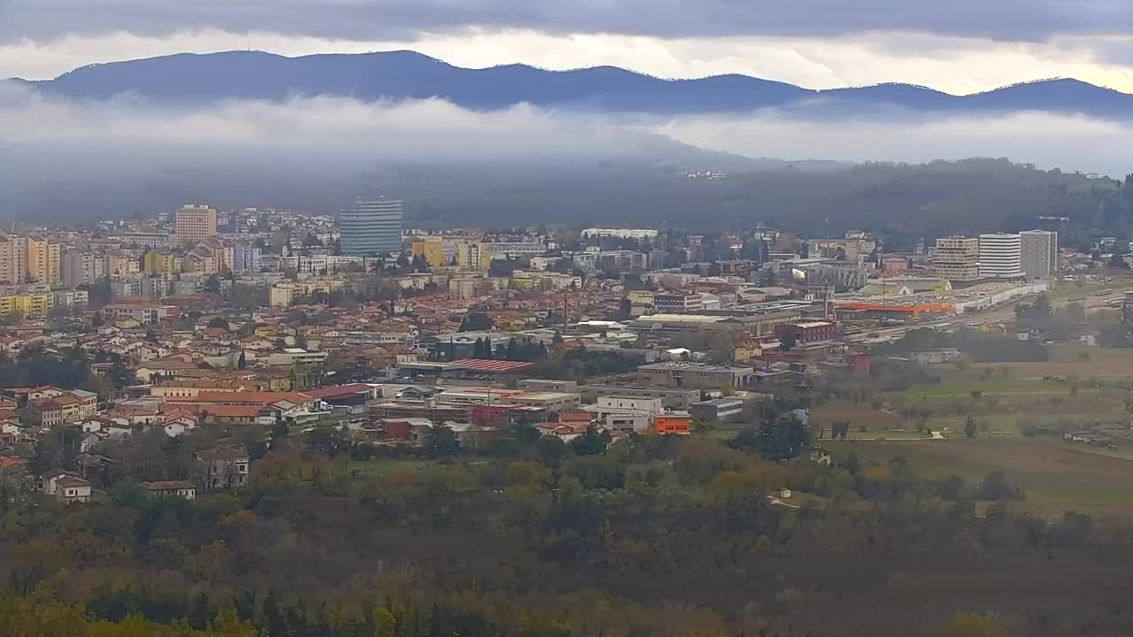 Otkrijte Beskrajnu Web Kameru Nova Gorica i Gorica!