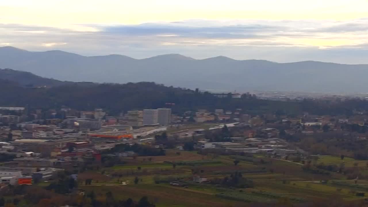 Grenzenlose Webcam: Nova Gorica und Gorizia / Görz live erleben!