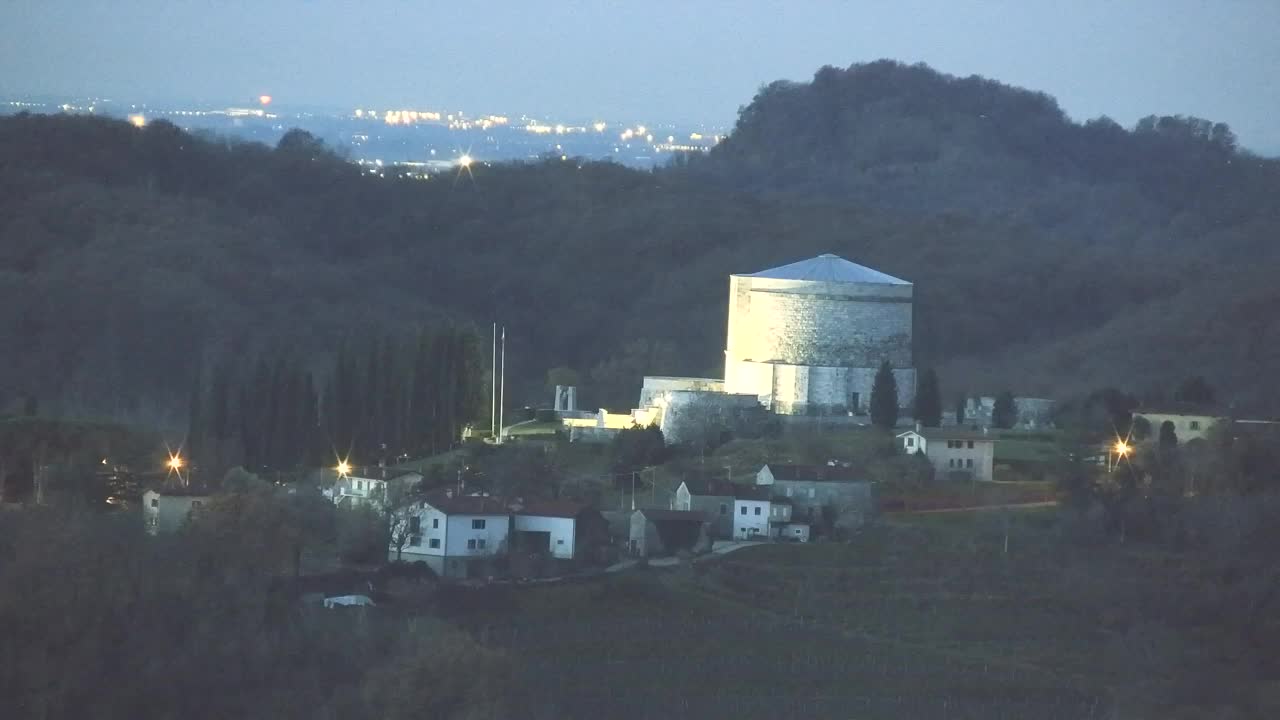 Borderless webcam of Nova Gorica and Gorizia