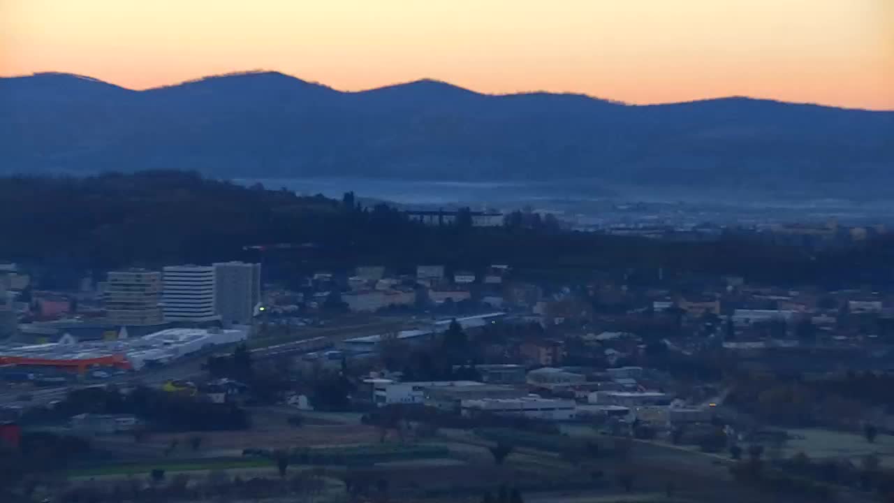 Borderless webcam of Nova Gorica and Gorizia