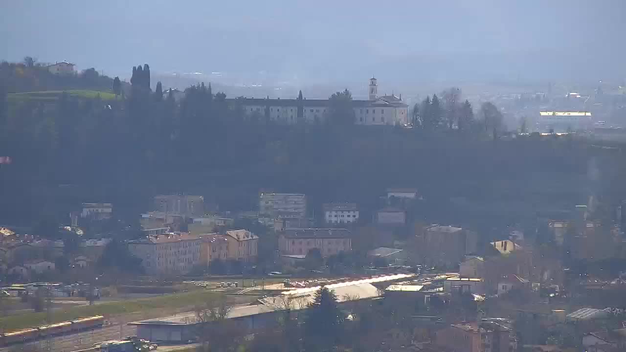 Scopri la Webcam Senza Confini tra Nova Gorica e Gorizia!