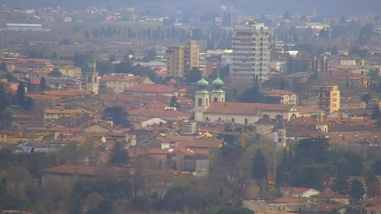 Borderless webcam of Nova Gorica and Gorizia