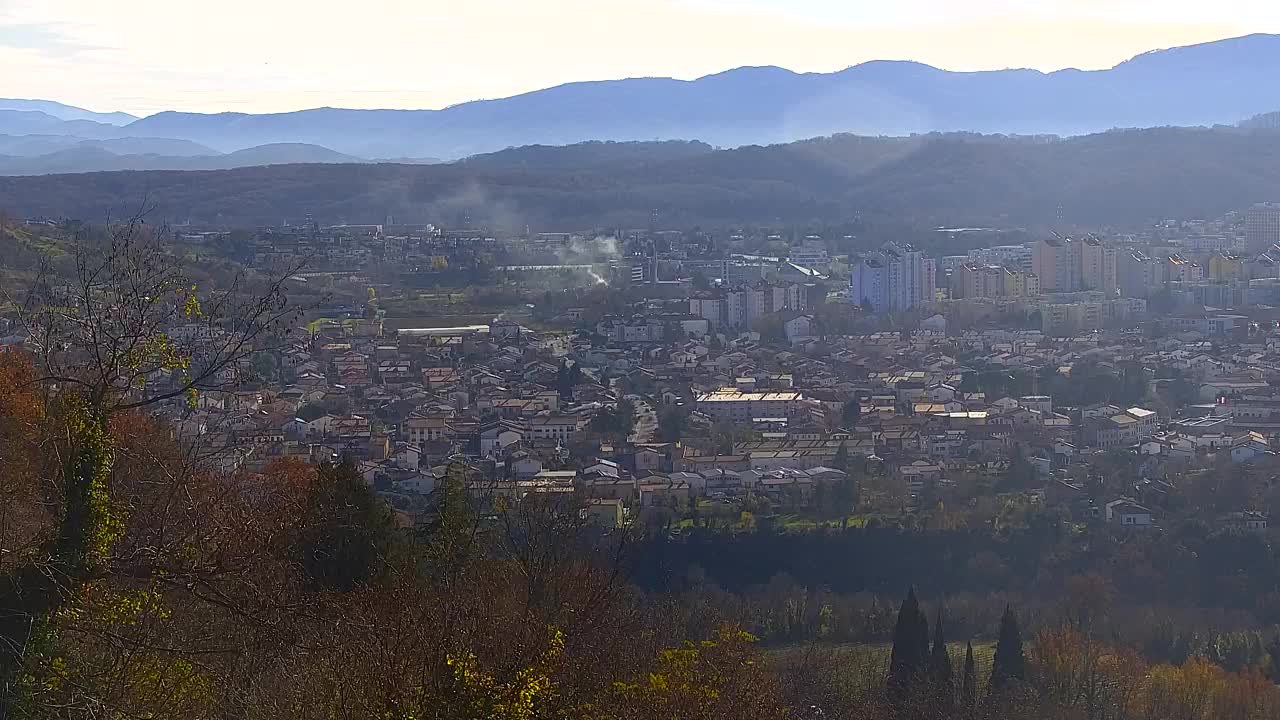 Borderless webcam of Nova Gorica and Gorizia