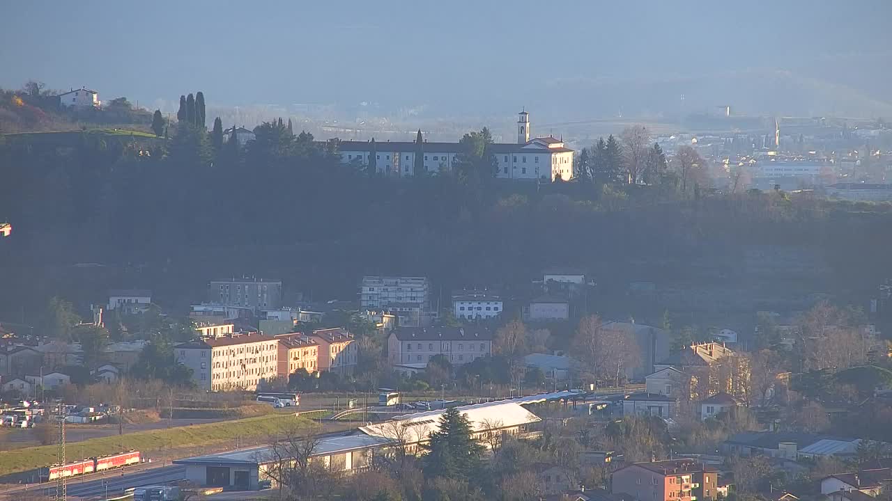 Scopri la Webcam Senza Confini tra Nova Gorica e Gorizia!