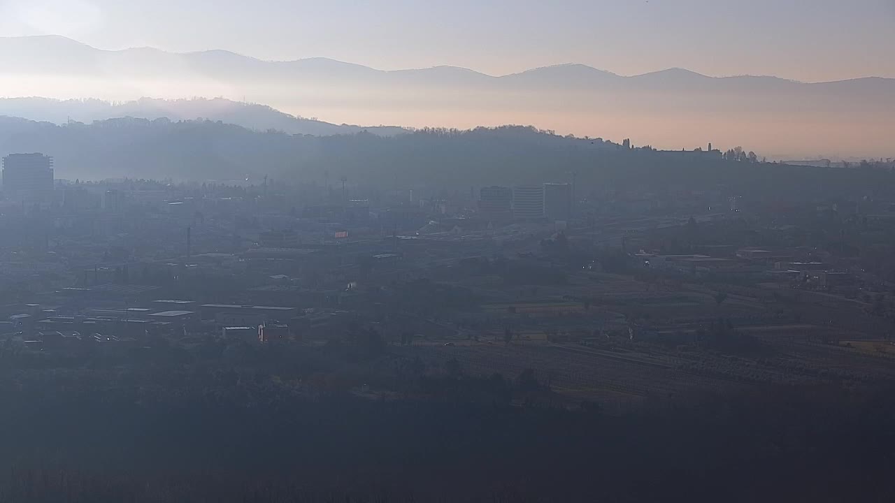 Scopri la Webcam Senza Confini tra Nova Gorica e Gorizia!