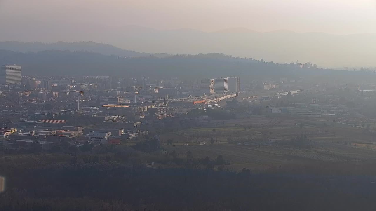 Scopri la Webcam Senza Confini tra Nova Gorica e Gorizia!