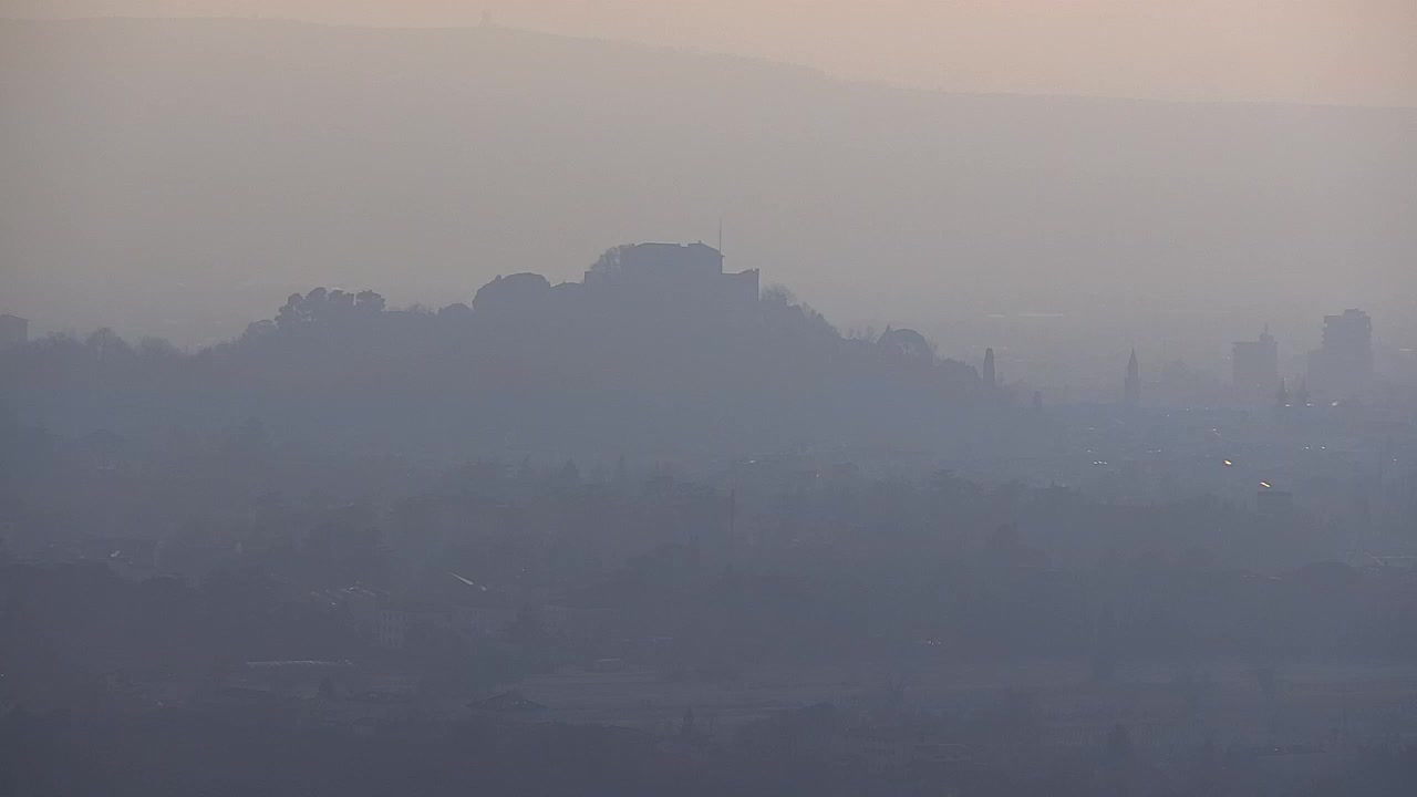 Borderless webcam of Nova Gorica and Gorizia