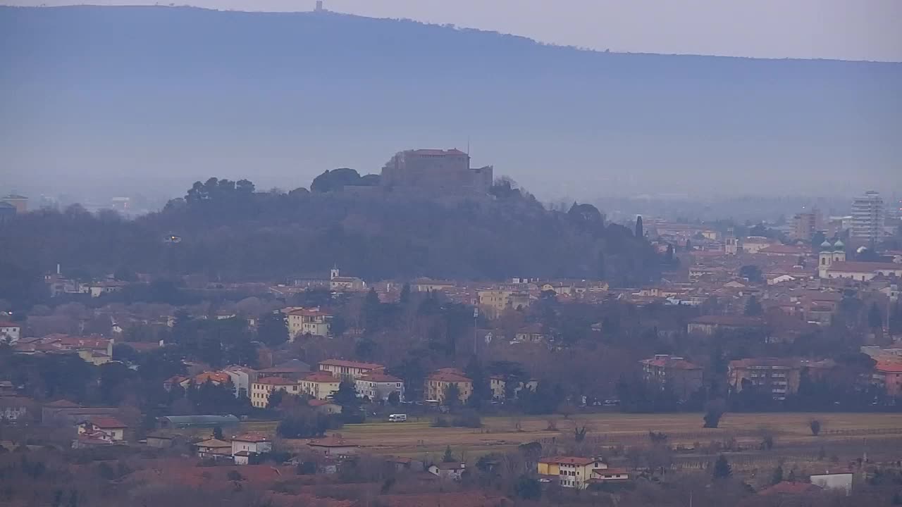 Borderless webcam of Nova Gorica and Gorizia