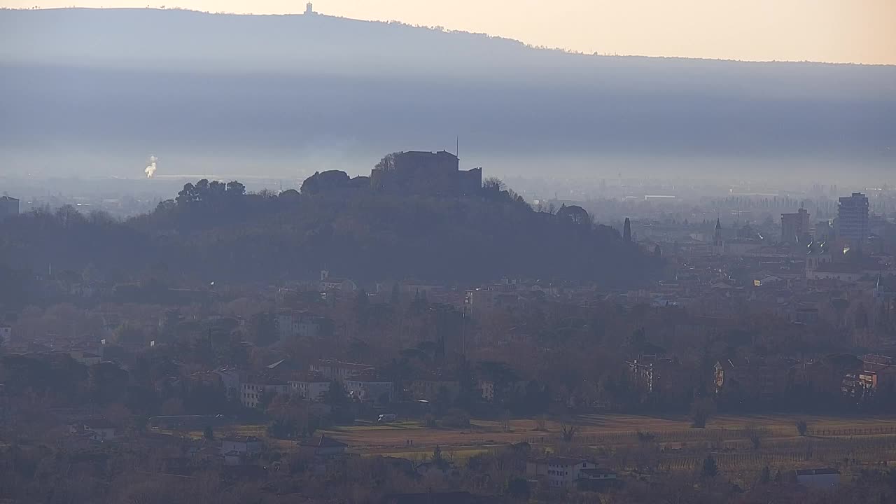 Borderless webcam of Nova Gorica and Gorizia