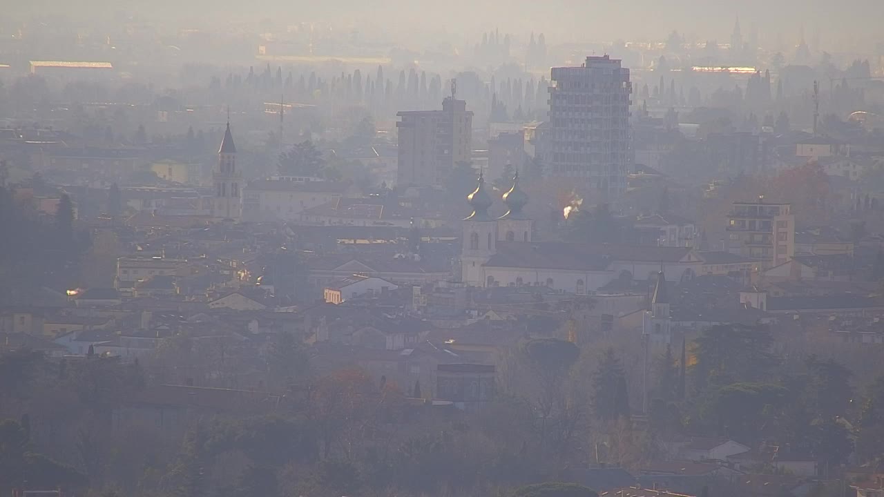 Otkrijte Beskrajnu Web Kameru Nova Gorica i Gorica!