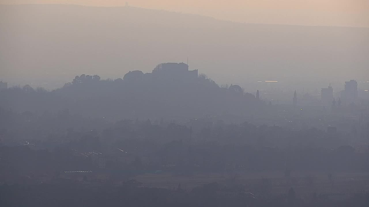 Borderless webcam of Nova Gorica and Gorizia