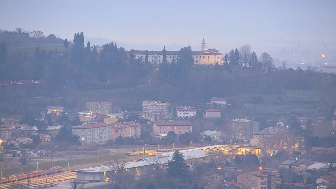 Grenzenlose Webcam: Nova Gorica und Gorizia / Görz live erleben!