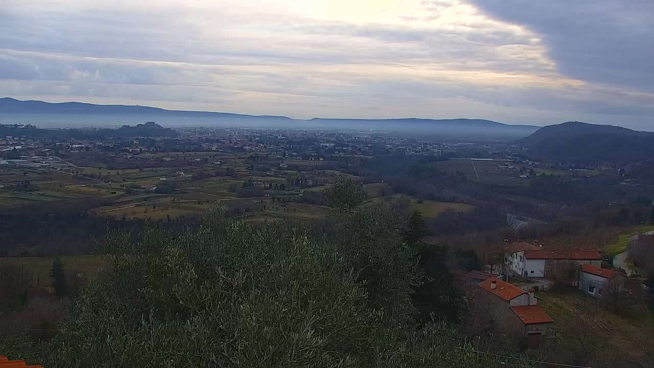 Borderless webcam of Nova Gorica and Gorizia