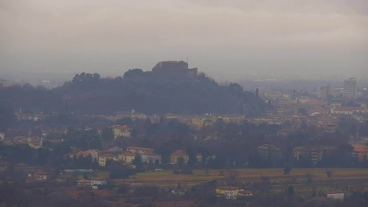 Otkrijte Beskrajnu Web Kameru Nova Gorica i Gorica!