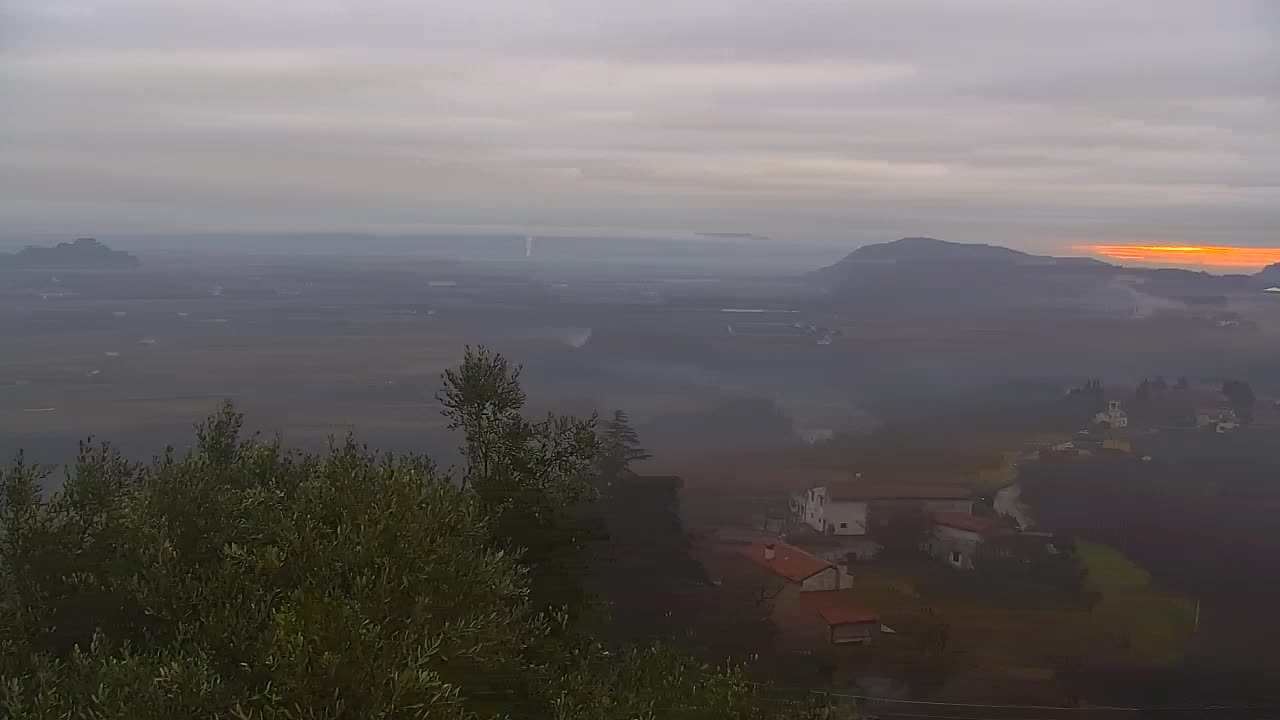 Borderless webcam of Nova Gorica and Gorizia
