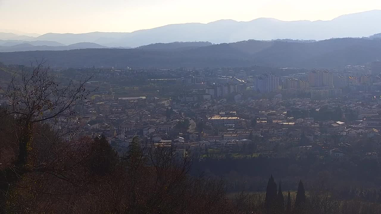 Scopri la Webcam Senza Confini tra Nova Gorica e Gorizia!