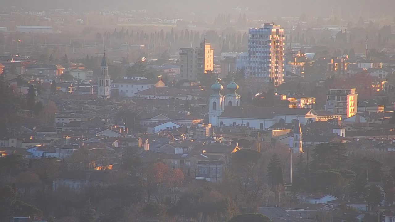 Grenzenlose Webcam: Nova Gorica und Gorizia / Görz live erleben!