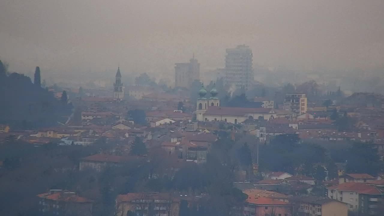 Otkrijte Beskrajnu Web Kameru Nova Gorica i Gorica!