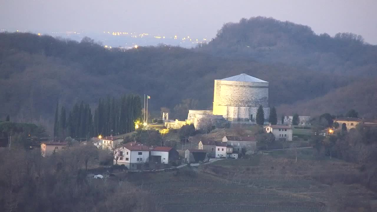 Borderless webcam of Nova Gorica and Gorizia