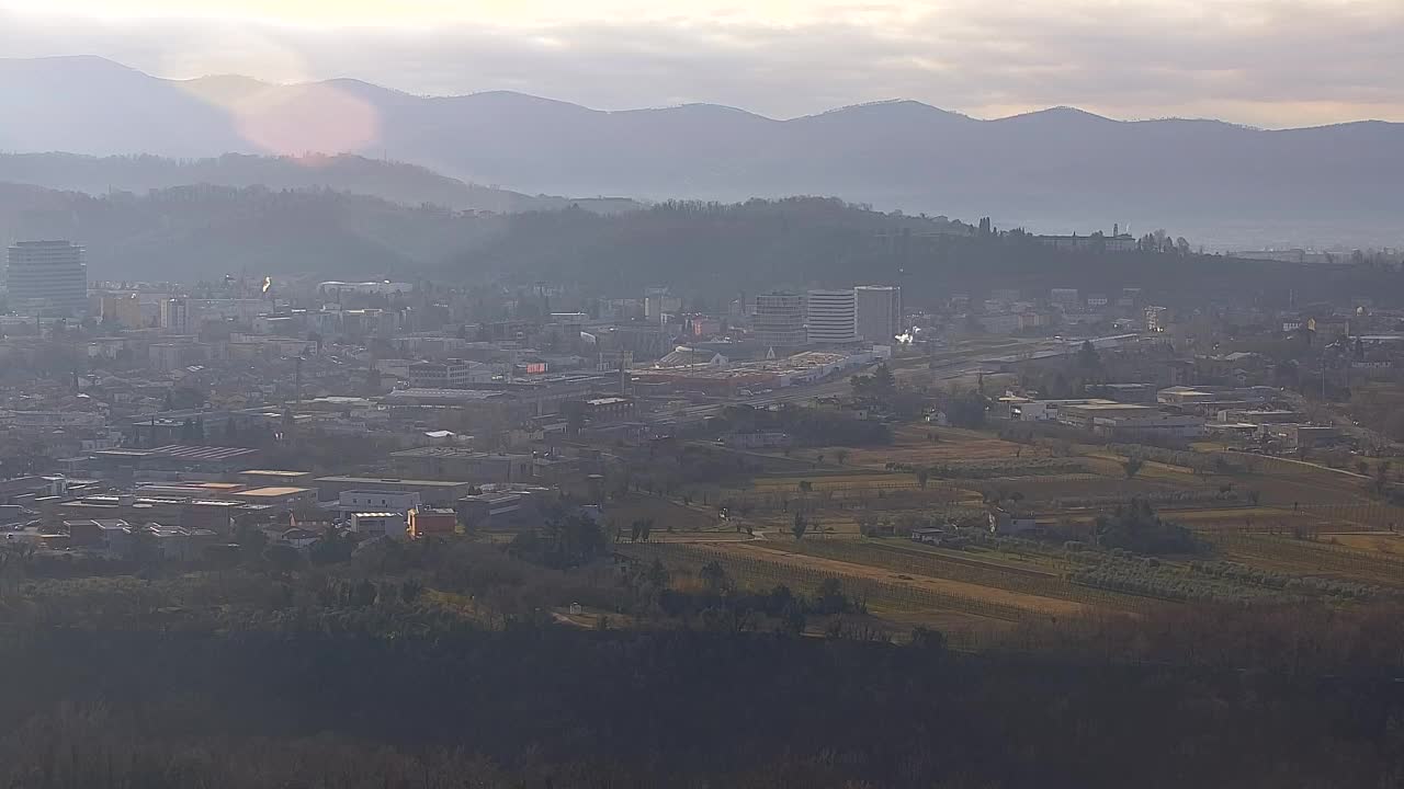 Scopri la Webcam Senza Confini tra Nova Gorica e Gorizia!