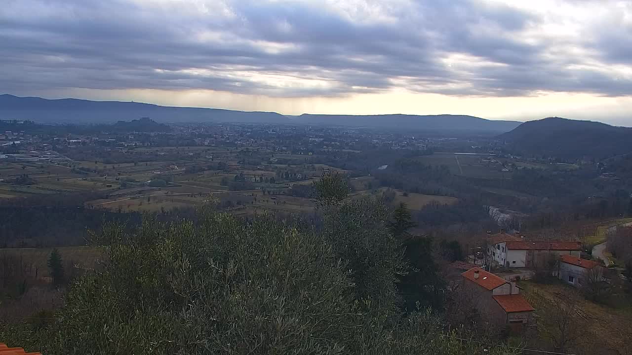 Borderless webcam of Nova Gorica and Gorizia