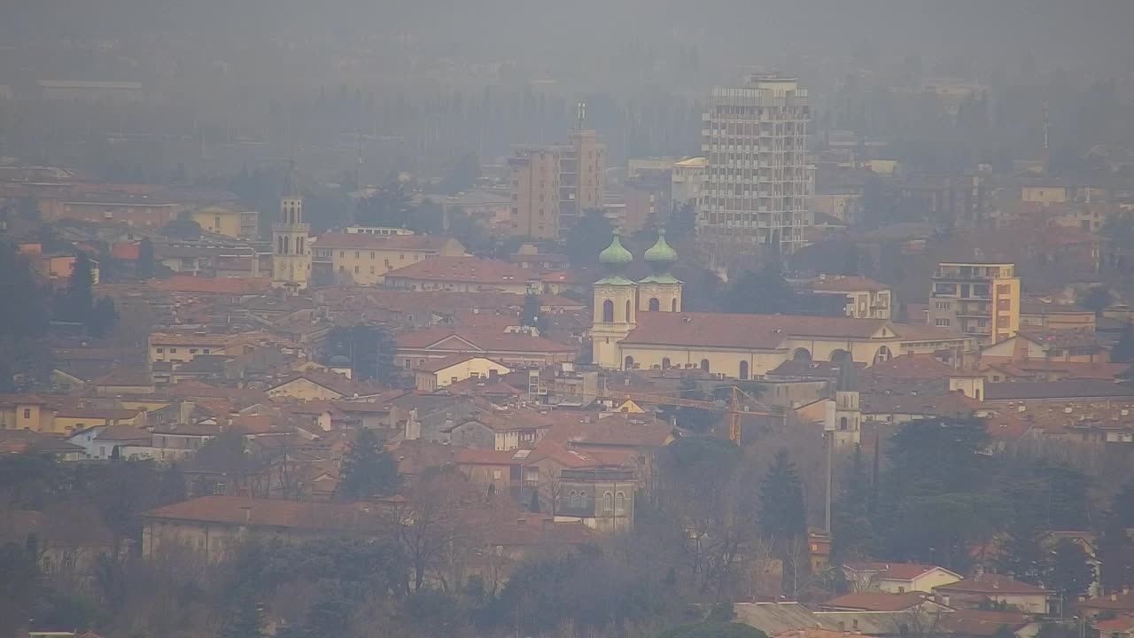 Borderless webcam of Nova Gorica and Gorizia