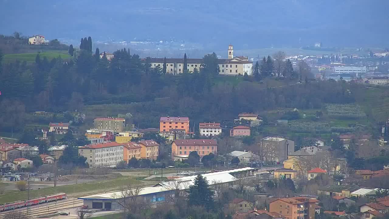 Borderless webcam of Nova Gorica and Gorizia