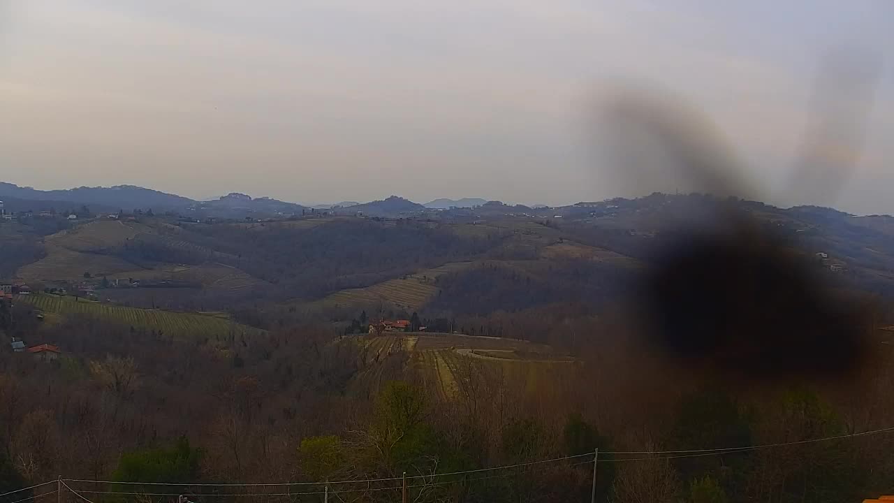 Otkrijte Beskrajnu Web Kameru Nova Gorica i Gorica!